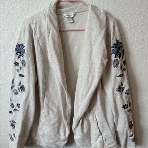 Elegant Cream Cardigan with Navy Floral Details